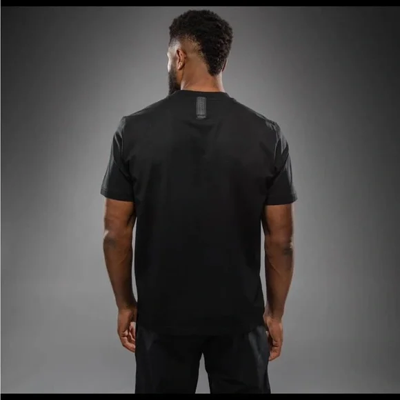 Set of 2 - BNWT Venom/UFC t shirts. $90 OBO - Picture 5 of 9